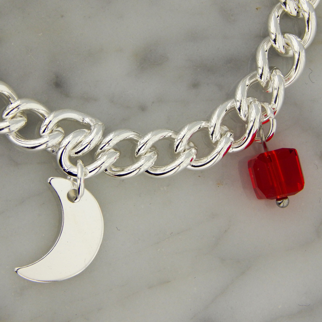 Pulsera Acero Blanco Estrella, Luna, Ojo Turco y Cubo Rojo - Imagen 4