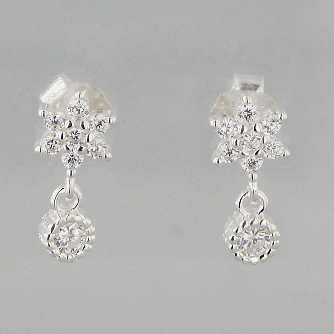 Aros Plata Cubic Estrella Micropavé